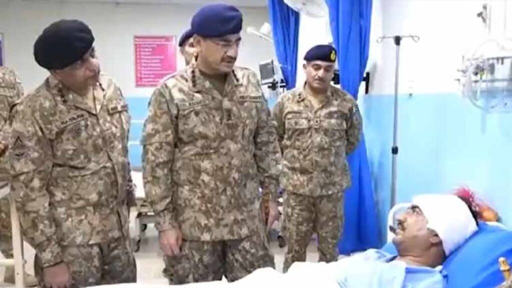 army chief renews resolve to eliminate terrorism after bannu attack 1693585874 1066 1